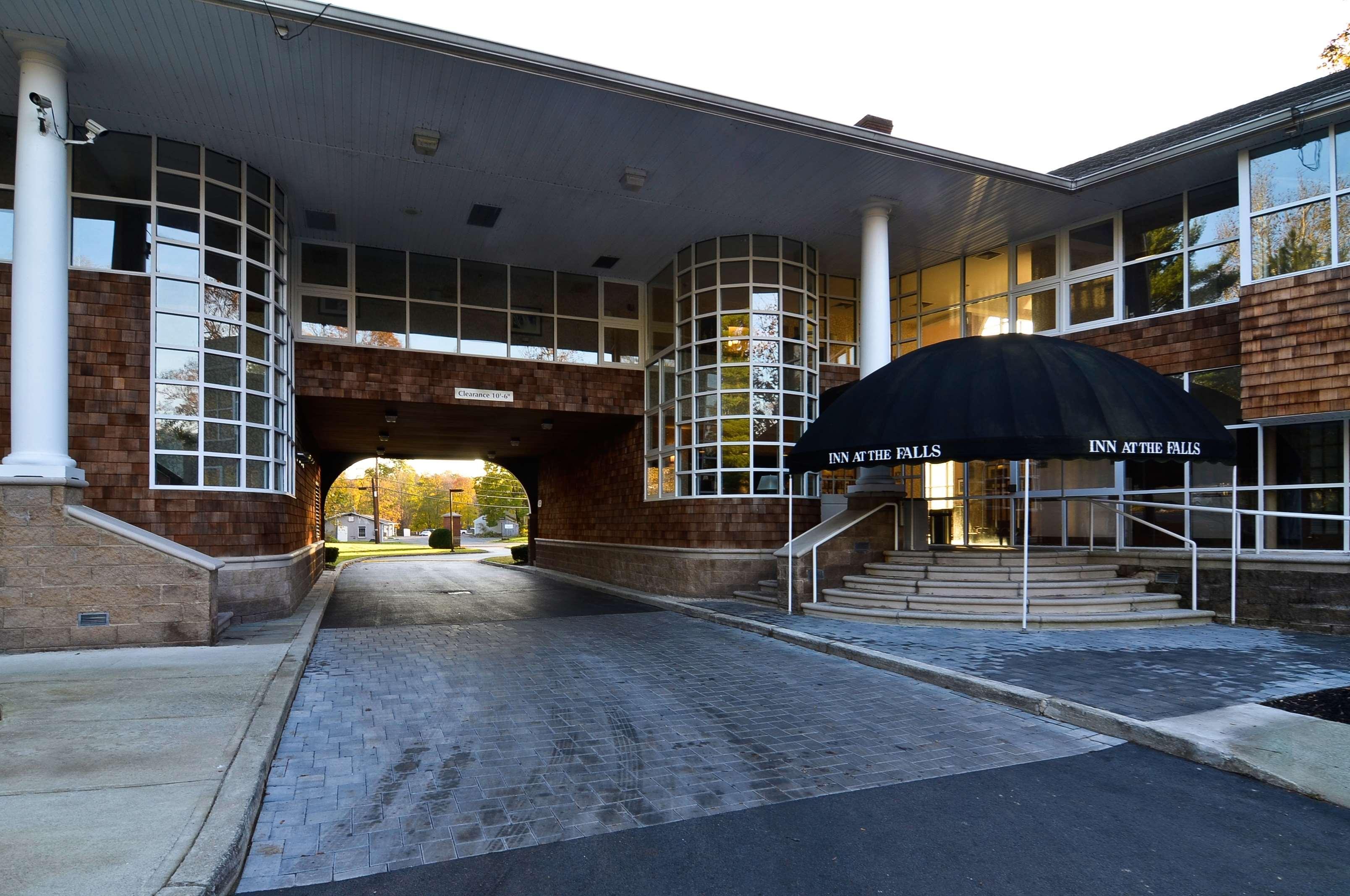 Best Western Plus The Inn & Suites At The Falls Poughkeepsie Exterior foto